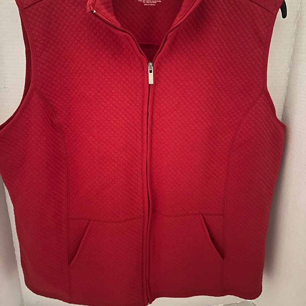 Vest - Picture 4 of 5